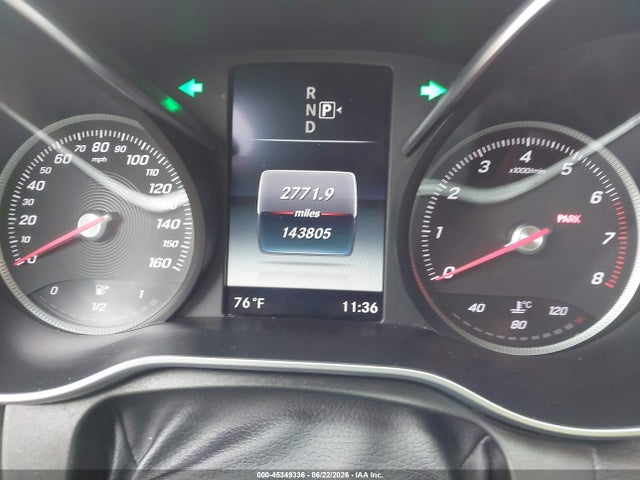 45349336 :رقم المزاد ، 55SWF4JB8FU053652 vin ، 2015 Mercedes-benz C 300 مزاد بيع