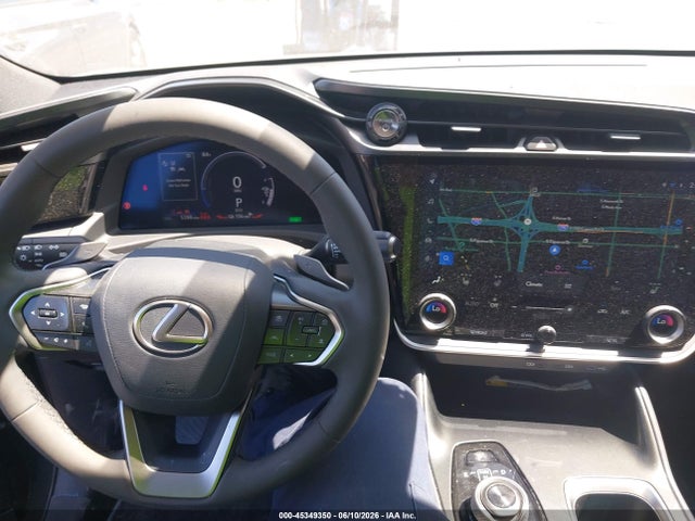Lexus Rz 300e 2025 JTJABABB7SA012837 Image 16