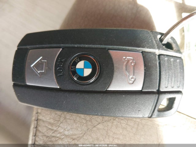 45349373 :رقم المزاد ، WBANV1C54AC388819 vin ، 2010 Bmw 528i Xdrive مزاد بيع