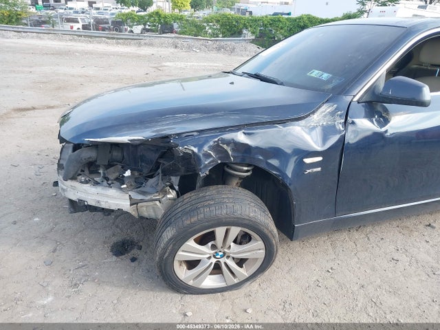 45349373 :رقم المزاد ، WBANV1C54AC388819 vin ، 2010 Bmw 528i Xdrive مزاد بيع