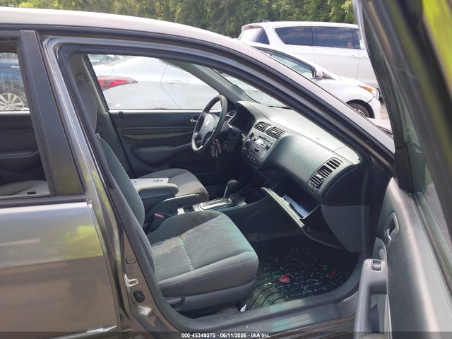 Продажа на аукционе авто 2005 Honda Civic Lx, vin: 2HGES16505H603723, номер лота: 45349375