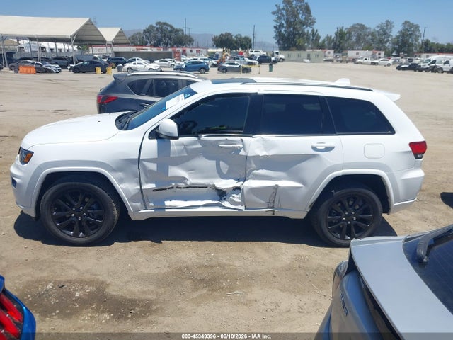 1C4RJEAGXLC244691 Jeep Grand Cherokee Altitude 4x2