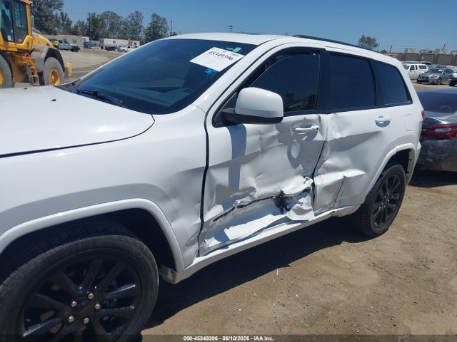 1C4RJEAGXLC244691 Jeep Grand Cherokee Altitude 4x2
