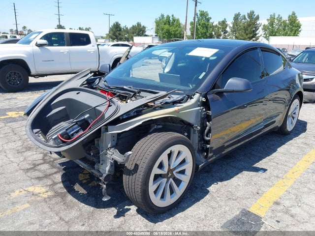 Tesla Model 3 Long Range 2021 5YJ3E1EB4MF073250 Image 2