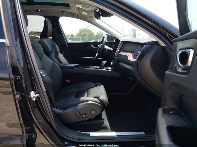 Продажа на аукционе авто 2020 Volvo Xc60 T6 Inscription, vin: YV4A22RL5L1580011, номер лота: 45349409