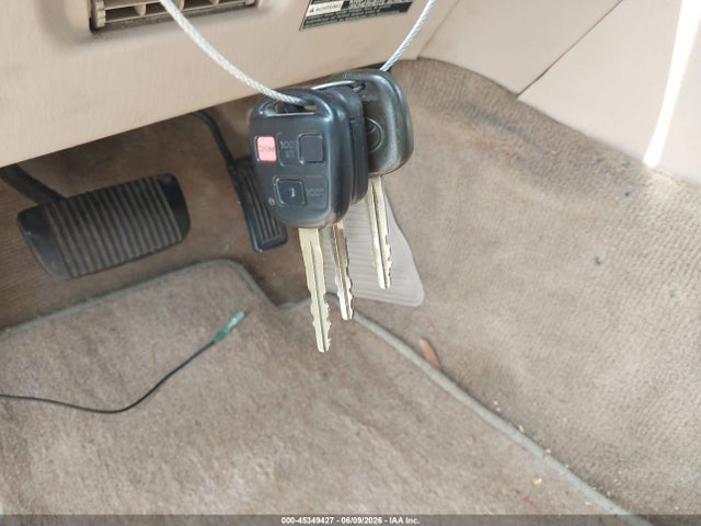 45349427 :رقم المزاد ، JT3HT05J8W0016732 vin ، 1998 Toyota Land Cruiser مزاد بيع