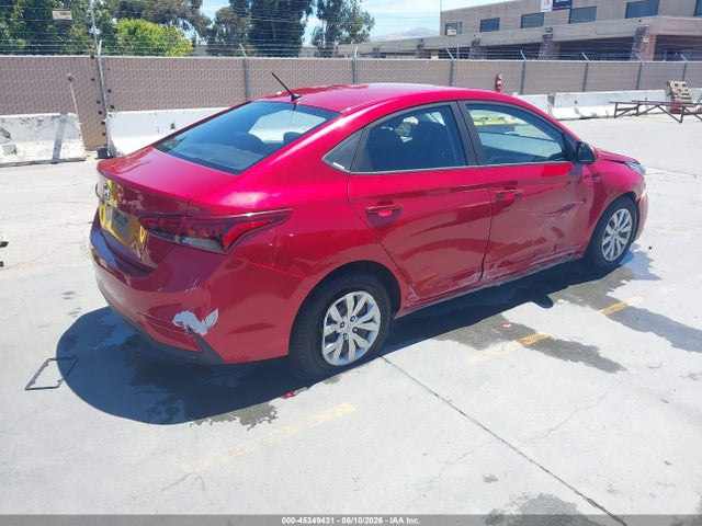 Hyundai ACCENT SE 2018 3KPC24A34JE013673 Image 4