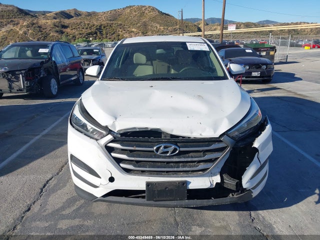 Hyundai TUCSON SE 2018 KM8J2CA44JU684350 Image 12