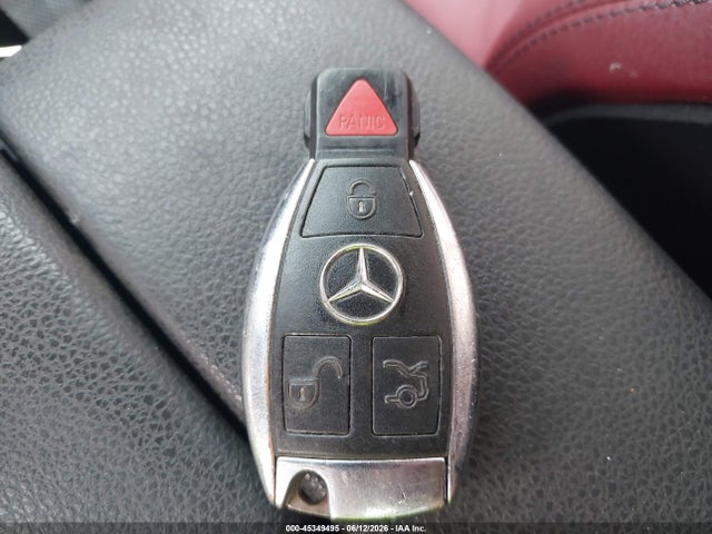 2014 Mercedes-benz C 250 მანქანა იყიდება აუქციონზე, vin: WDDGJ4HB5EG280074, აუქციონის ნომერი: 45349495