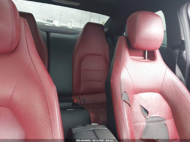 2014 Mercedes-benz C 250 მანქანა იყიდება აუქციონზე, vin: WDDGJ4HB5EG280074, აუქციონის ნომერი: 45349495