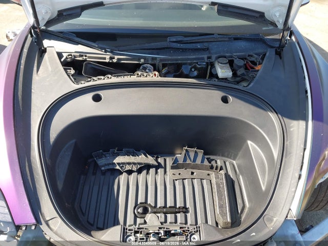 2022 Tesla Model 3 Long Range Dual Motor All-wheel Drive მანქანა იყიდება აუქციონზე, vin: 5YJ3E1EB6NF352393, აუქციონის ნომერი: 45349509