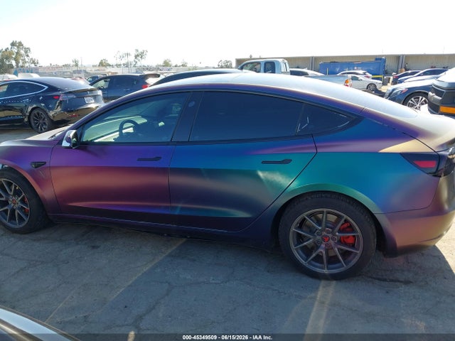 Продажа на аукционе авто 2022 Tesla Model 3 Long Range Dual Motor All-wheel Drive, vin: 5YJ3E1EB6NF352393, номер лота: 45349509