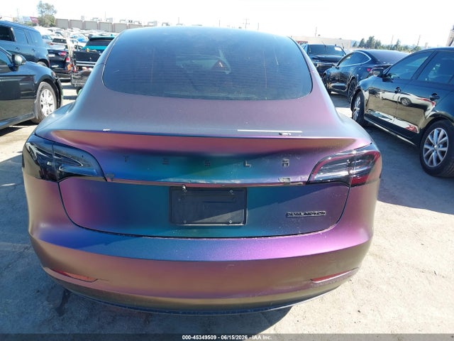 2022 Tesla Model 3 Long Range Dual Motor All-wheel Drive მანქანა იყიდება აუქციონზე, vin: 5YJ3E1EB6NF352393, აუქციონის ნომერი: 45349509