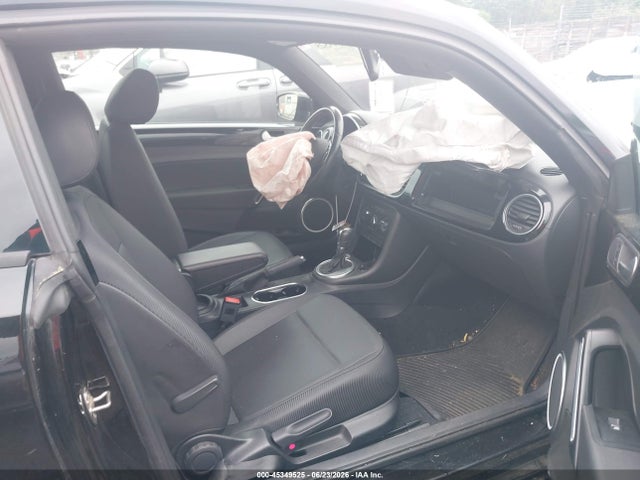 3VWJ17AT2GM604463 Volkswagen Beetle 1.8t Sel