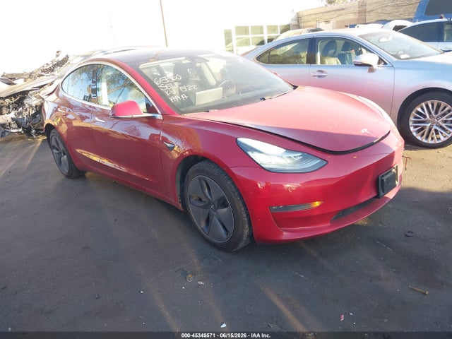2019 5YJ3E1EA7KF308695 main image