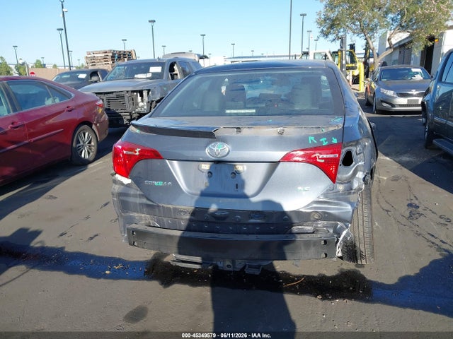 Toyota COROLLA SE 2018 5YFBURHE7JP783715 Image 16