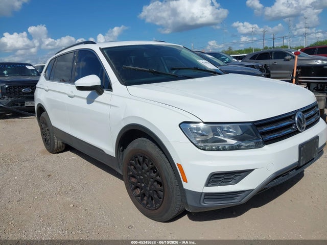 Продаж на аукціоні авто 2019 Volkswagen Tiguan 2.0t Se/2.0t Sel/2.0t Sel R-line/2.0t Sel R-line Black, vin: 3VV3B7AX0KM071289, номер лоту: 45349628