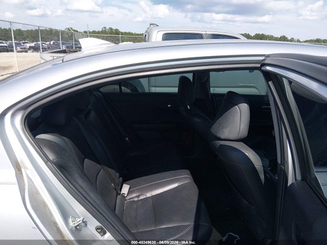 Продажа на аукционе авто 2015 Honda Accord Hybrid Ex-l, vin: 1HGCR6F5XFA012590, номер лота: 45349630