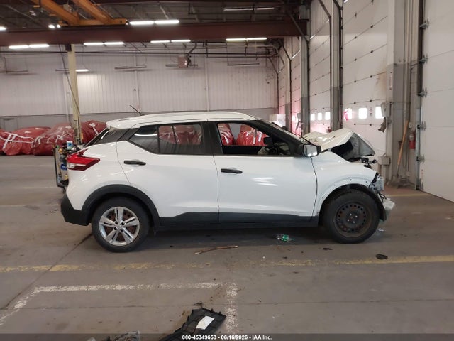 Nissan KICKS S 2018 3N1CP5CU4JL523498 Image 14