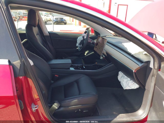 2020 Tesla Model 3 Standard Range Plus Rear-wheel Drive/standard Range Rear-wheel Drive მანქანა იყიდება აუქციონზე, vin: 5YJ3E1EA6LF804623, აუქციონის ნომერი: 45349661