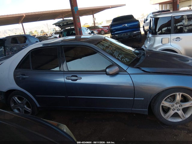 Продажа на аукционе авто 2004 Lexus Is 300, vin: JTHBD192840088873, номер лота: 45349688