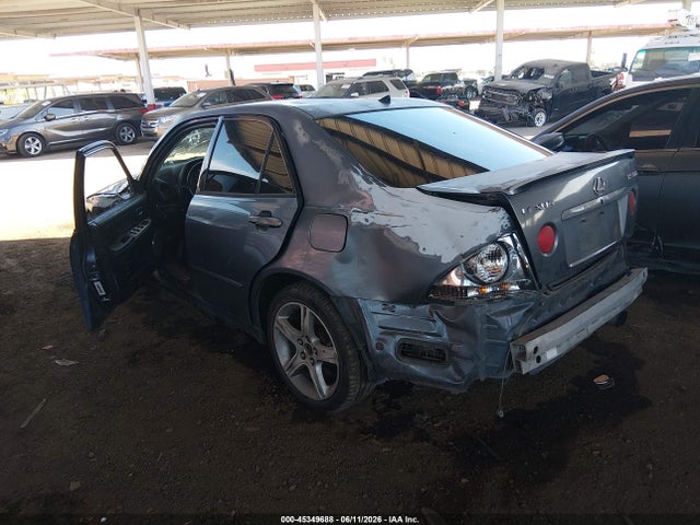 Продажа на аукционе авто 2004 Lexus Is 300, vin: JTHBD192840088873, номер лота: 45349688