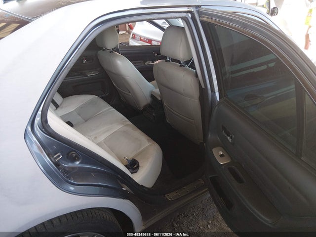 Продажа на аукционе авто 2004 Lexus Is 300, vin: JTHBD192840088873, номер лота: 45349688