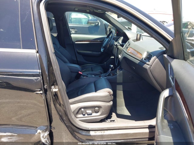 WA1EFCFS8GR021970 Audi Q3 2.0t Premium Plus