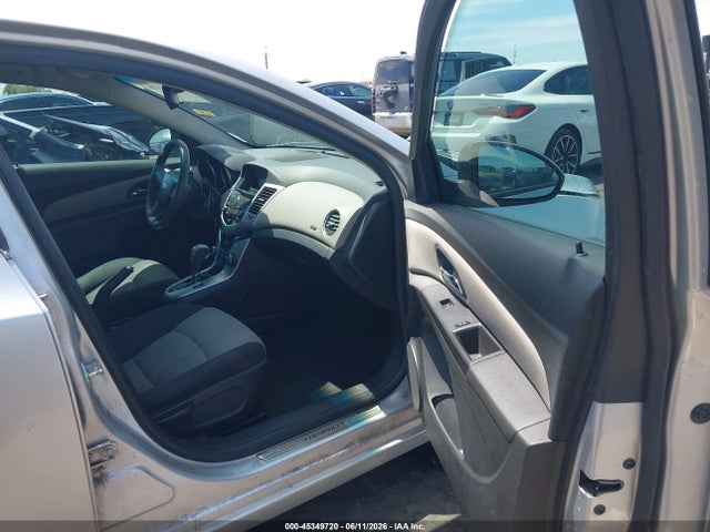 1G1PC5SH7G7146590 Chevrolet Cruze Limited Ls Auto