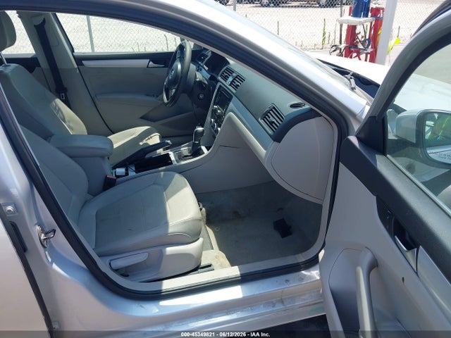 45349821 :رقم المزاد ، 1VWBH7A39CC050253 vin ، 2012 Volkswagen Passat 2.5l Se مزاد بيع