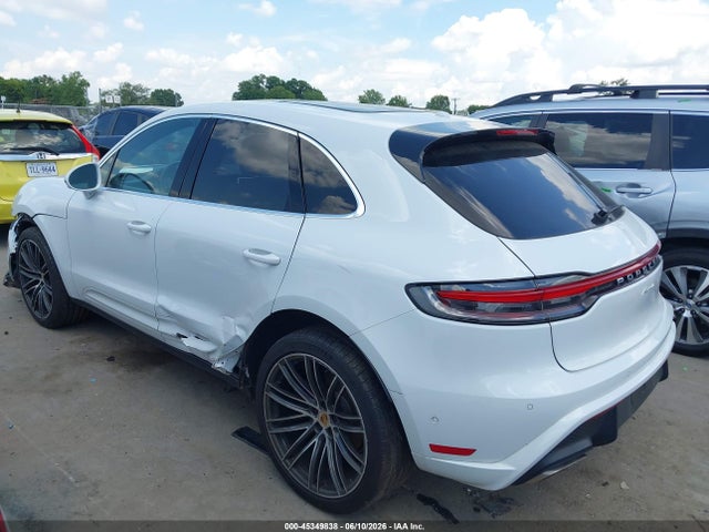Aukcja sprzedaży 2024 Porsche Macan T, vin: WP1AA2A57RLB16359, numer aukcji: 45349838