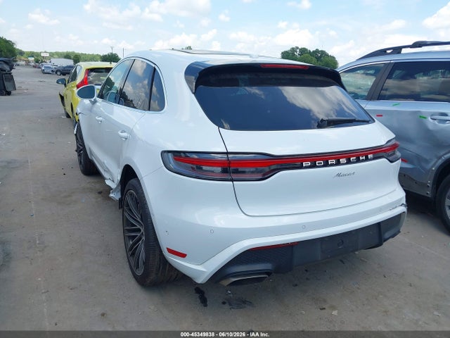 Aukcja sprzedaży 2024 Porsche Macan T, vin: WP1AA2A57RLB16359, numer aukcji: 45349838
