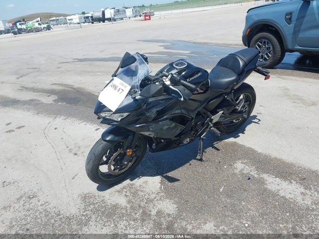 Продажа на аукционе авто 2025 Kawasaki Ex650 R, vin: ML5EXER10SDAE7446, номер лота: 45349847