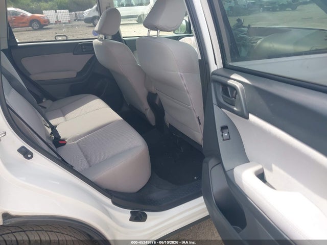 Subaru Forester 2.5i Premium 2014 JF2SJAEC3EH402281 Image 8