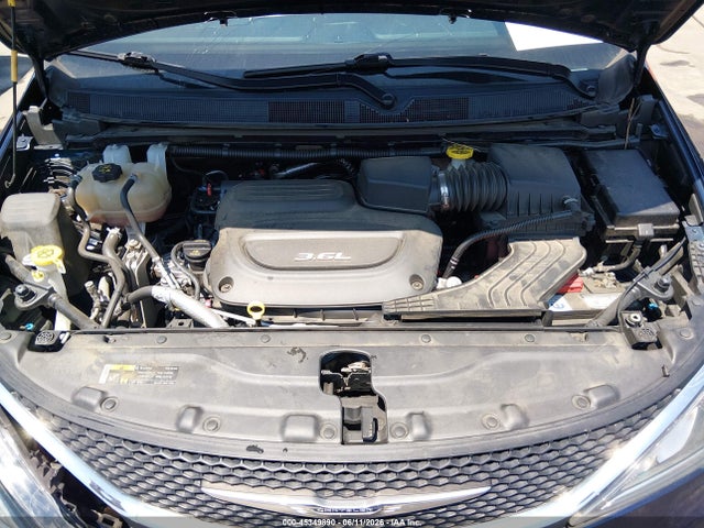 Aukcja sprzedaży 2017 Chrysler Pacifica Touring-l Plus, vin: 2C4RC1EG5HR763367, numer aukcji: 45349890