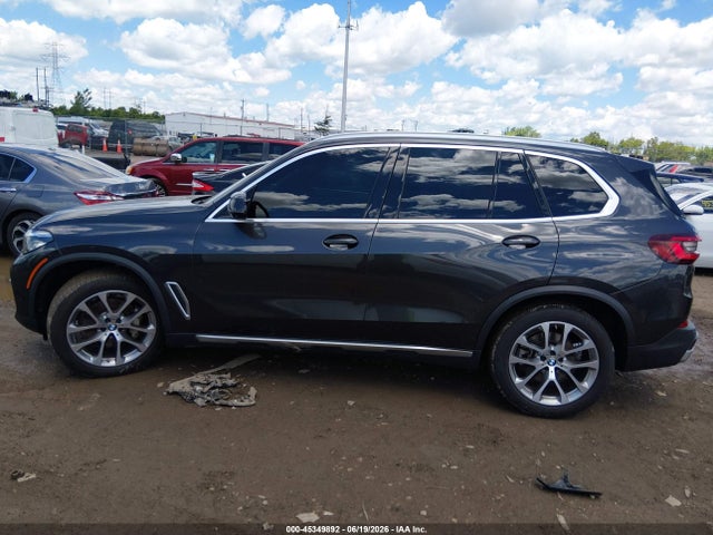 45349892 :رقم المزاد ، 5UXCR6C00N9N24316 vin ، 2022 Bmw X5 Xdrive40i مزاد بيع