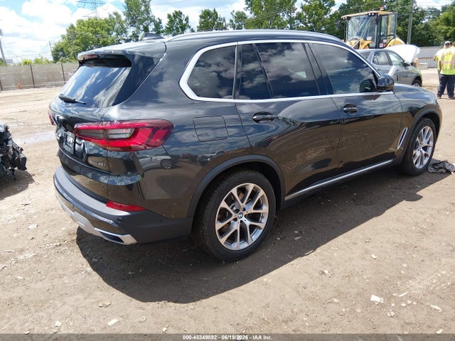 45349892 :رقم المزاد ، 5UXCR6C00N9N24316 vin ، 2022 Bmw X5 Xdrive40i مزاد بيع