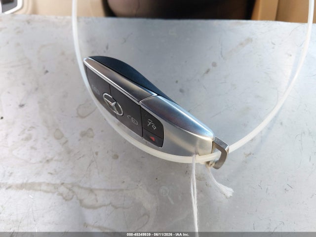 W1KWF8DBXMR609977 Mercedes-Benz C 300 Sedan