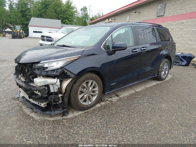 Продажа на аукционе авто 2021 Toyota Sienna Xle, vin: 5TDJSKFCXMS001851, номер лота: 45349953