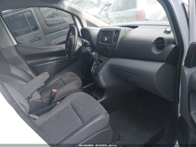 3N6CM0KN2FK721073 Nissan Nv200 S/sv