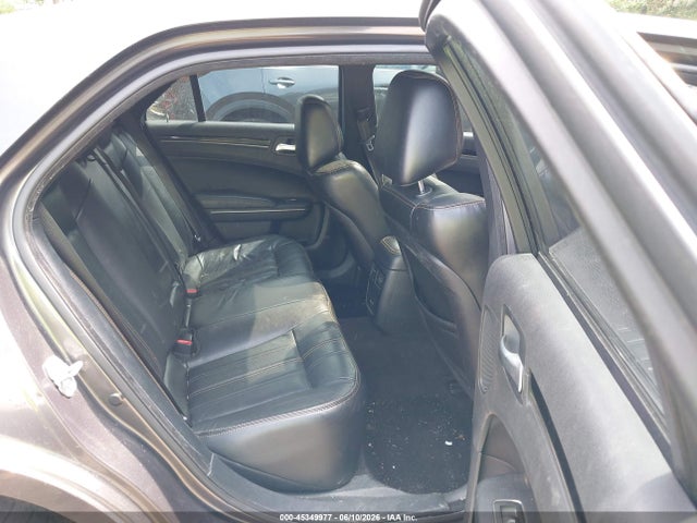 Продажа на аукционе авто 2016 Chrysler 300 300s Alloy Edition, vin: 2C3CCABG8GH310895, номер лота: 45349977