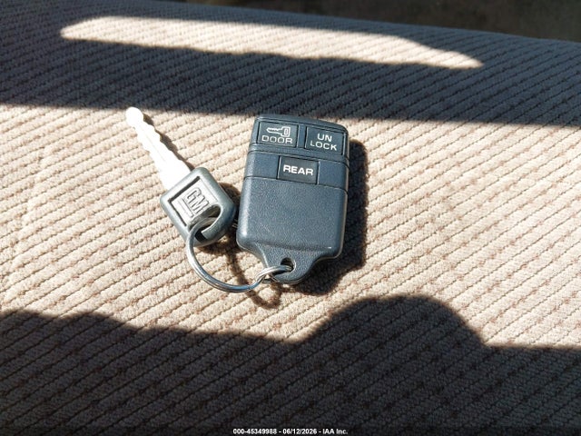 Продаж на аукціоні авто 1995 Chevrolet Suburban K1500, vin: 1GNFK16K8SJ336910, номер лоту: 45349988