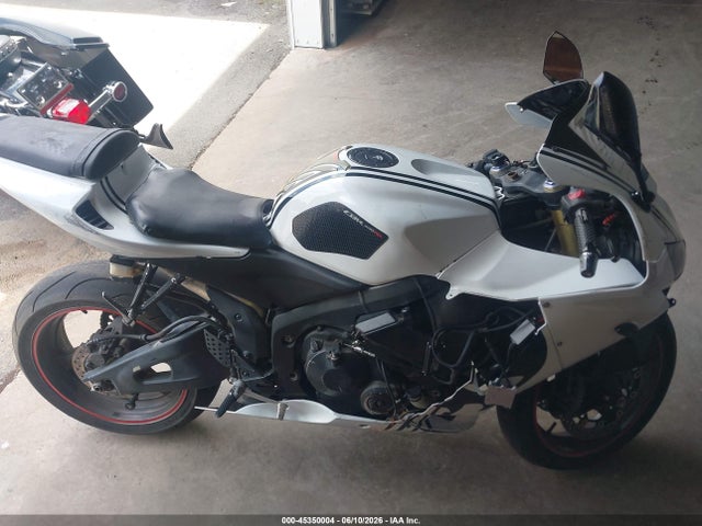 Продажа на аукционе авто 2005 Honda Cbr600 Rr, vin: JH2PC37095M208673, номер лота: 45350004