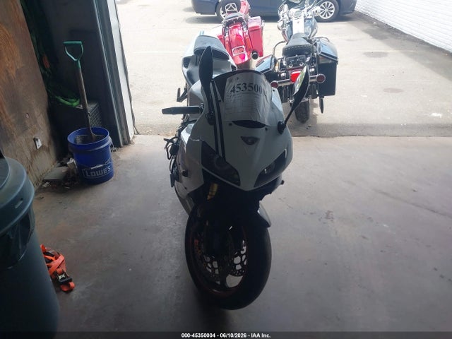 Продажа на аукционе авто 2005 Honda Cbr600 Rr, vin: JH2PC37095M208673, номер лота: 45350004
