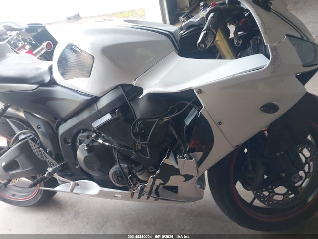 Продажа на аукционе авто 2005 Honda Cbr600 Rr, vin: JH2PC37095M208673, номер лота: 45350004