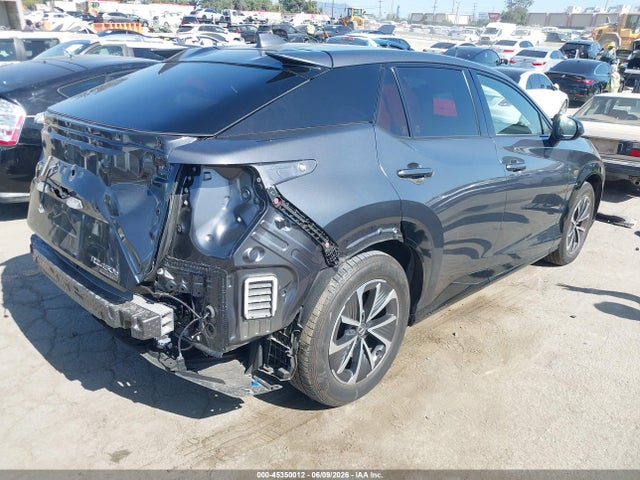 Lexus Rz 450e Premium 2023 JTJAAAAB7PA006435 Image 4
