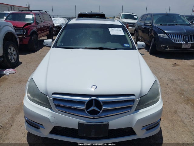 Aukcja sprzedaży 2013 Mercedes-benz C 250 Sport, vin: WDDGF4HB1DR274115, numer aukcji: 45350031