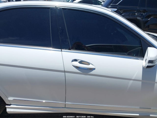 Aukcja sprzedaży 2013 Mercedes-benz C 250 Sport, vin: WDDGF4HB1DR274115, numer aukcji: 45350031