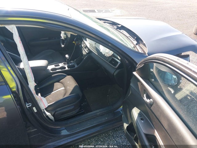 Продаж на аукціоні авто 2018 Kia Optima S, vin: 5XXGT4L36JG206636, номер лоту: 45350069