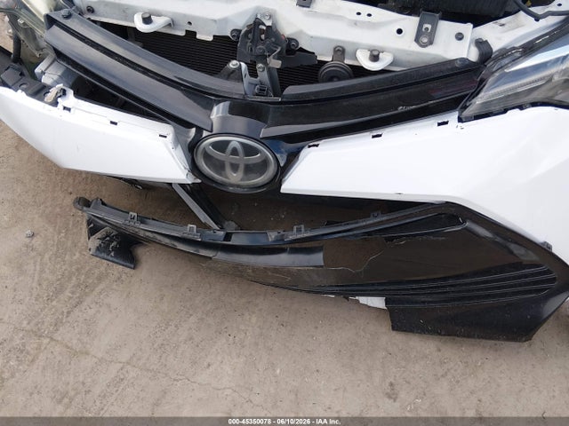 45350078 :رقم المزاد ، 5YFBURHE7JP823937 vin ، 2018 Toyota Corolla Le مزاد بيع